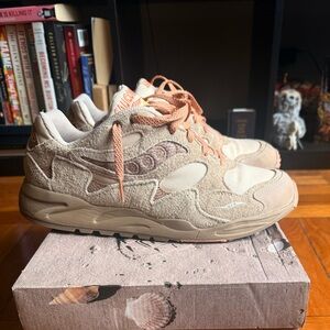 Colour plus x Saucony. Suede Sneakers in Tan with Peach Accents
